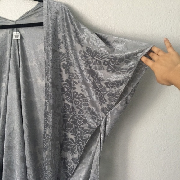 Emanuel Geraldo Gray Floral Velour Kimono Fringe Open Cardigan Draped‎ Tassels - Picture 4 of 8